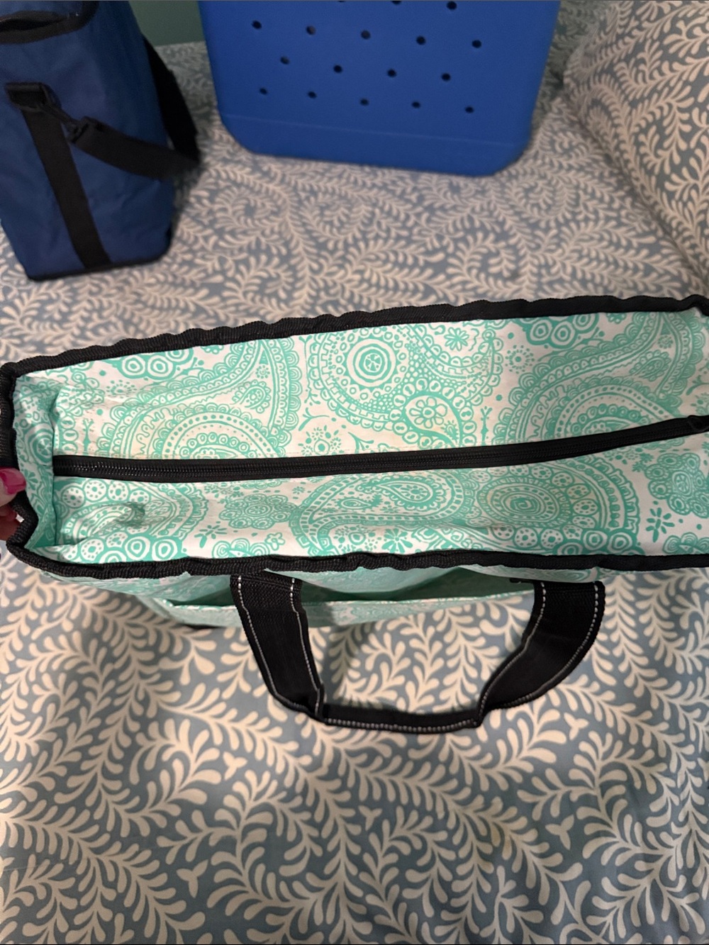 Scout Mint Paisley Pocket Organizer Tote - Picture 8 of 8